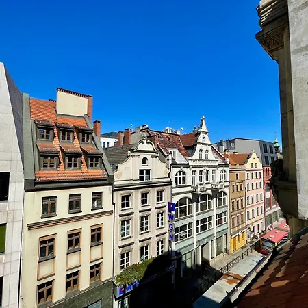 93 M2 Kino Na Dachu Rynek Apartamento